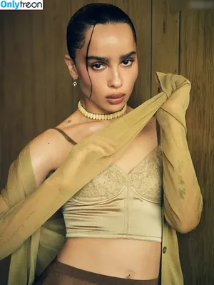 Zoë Kravitz / zoeisabellakravitz фото голая #0243