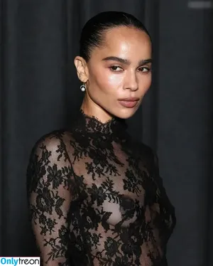 Zoë Kravitz / zoeisabellakravitz nude photo #0346