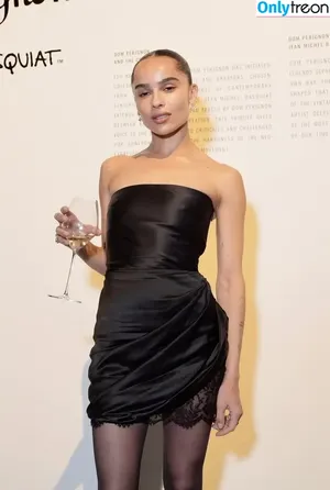 Zoë Kravitz / zoeisabellakravitz nude photo #0353