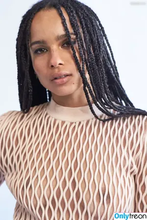 Zoë Kravitz / zoeisabellakravitz nude photo #0387