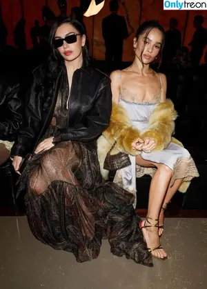 Zoë Kravitz / zoeisabellakravitz фото голая #0448