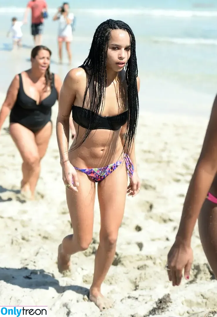 Zoë Kravitz nude photo #0166 (zoeisabellakravitz)