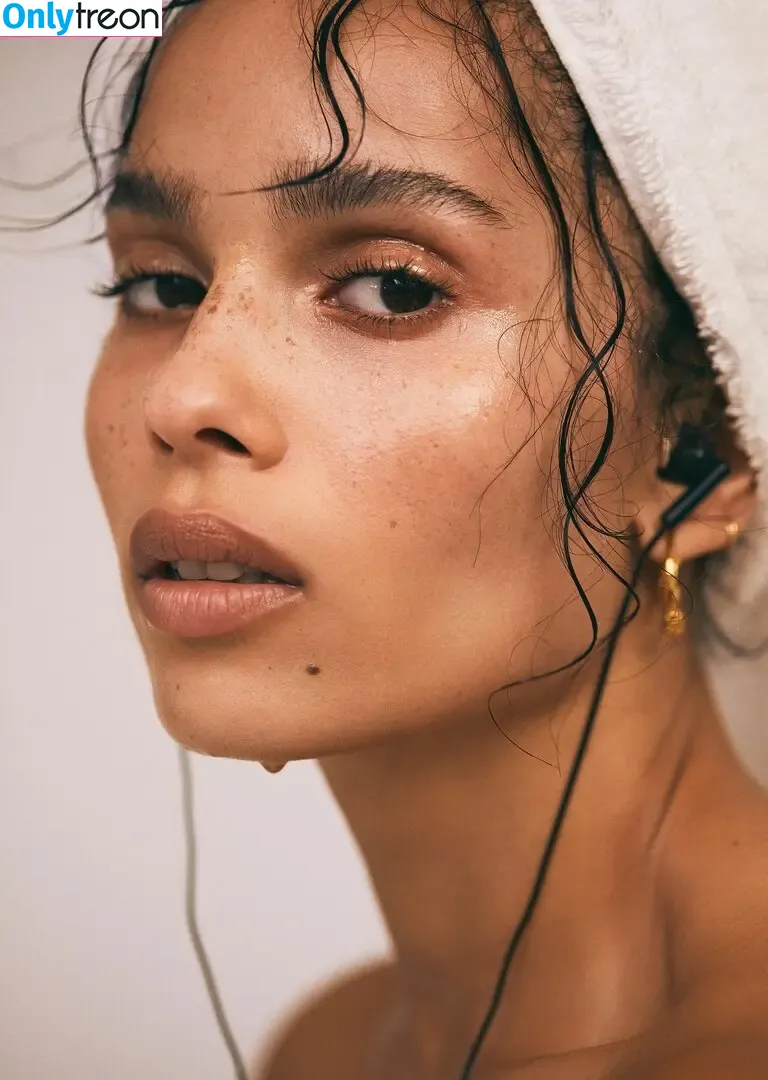 Zoë Kravitz nude photo #0422 (zoeisabellakravitz)