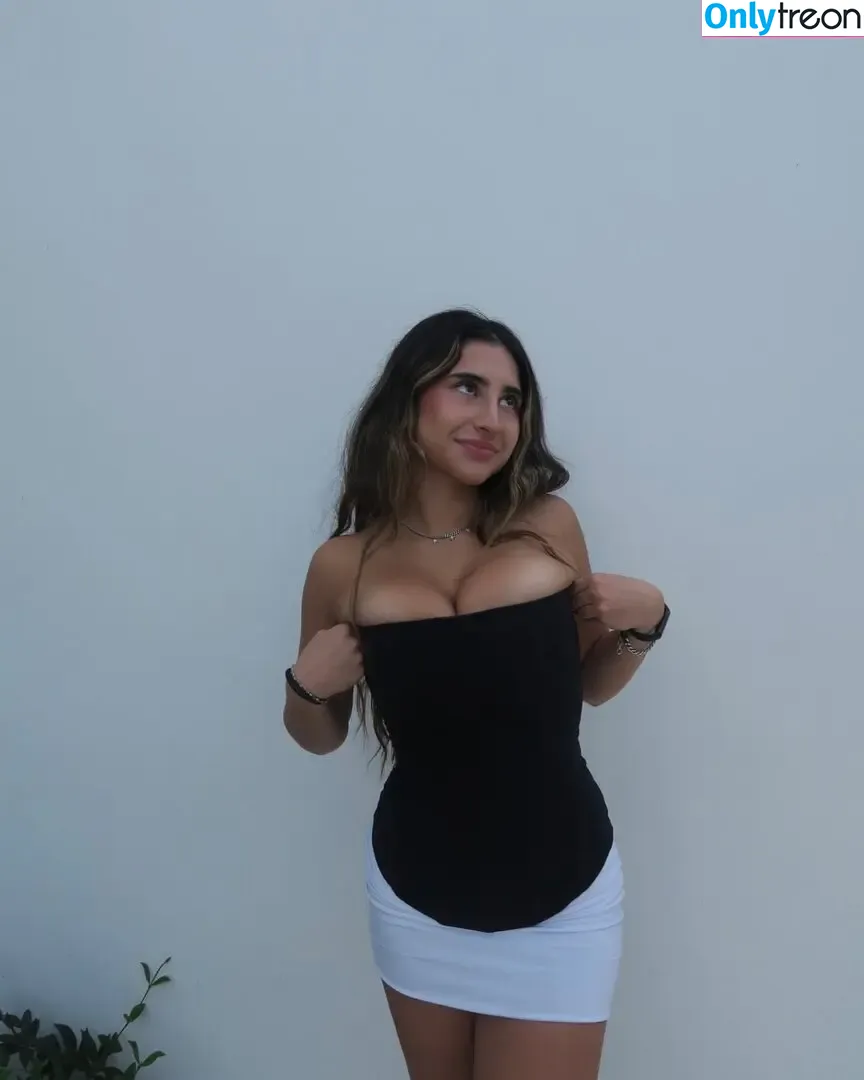 Zoe Ducorsky nude photo #0020 (Badb1tchzozo / zoeeducorsky)