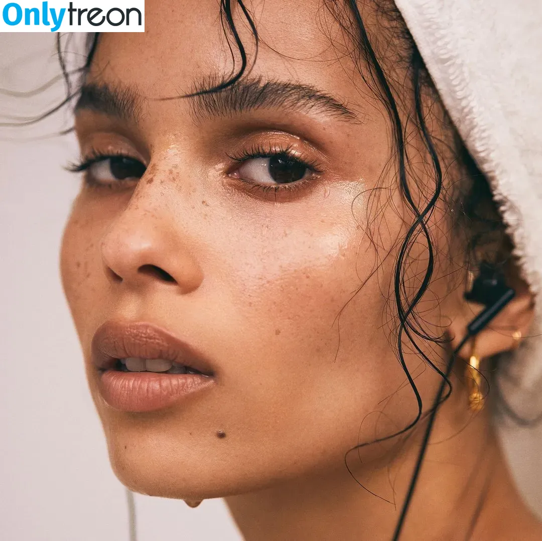Zoe Kravitz nude photo #0025 (zoeisabellakravitz)