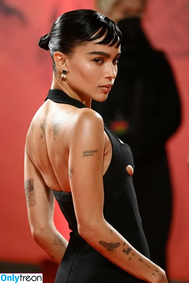 Zoe Kravitz голая photo #0087 (zoeisabellakravitz)