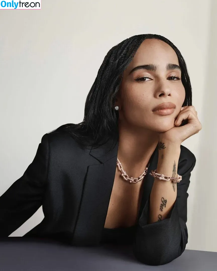 Zoe Kravitz голая photo #0133 (zoeisabellakravitz)