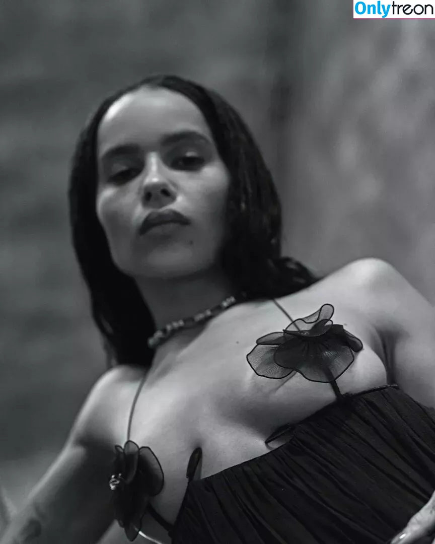 Zoe Kravitz голая photo #0365 (zoeisabellakravitz)