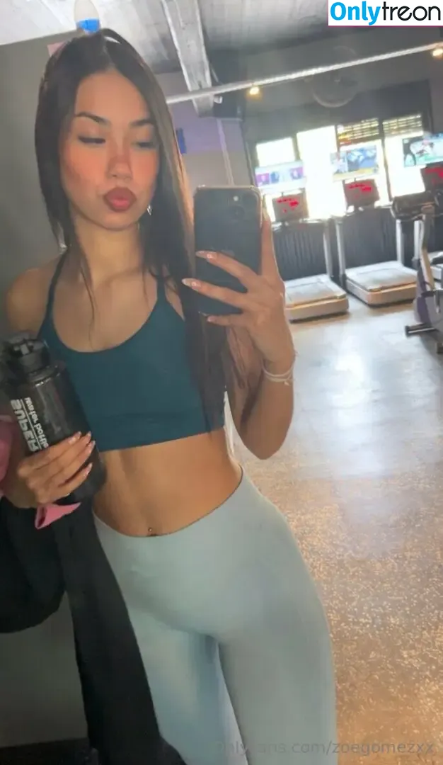 zoegomezxx nude photo #0017 (zoegomezxx)