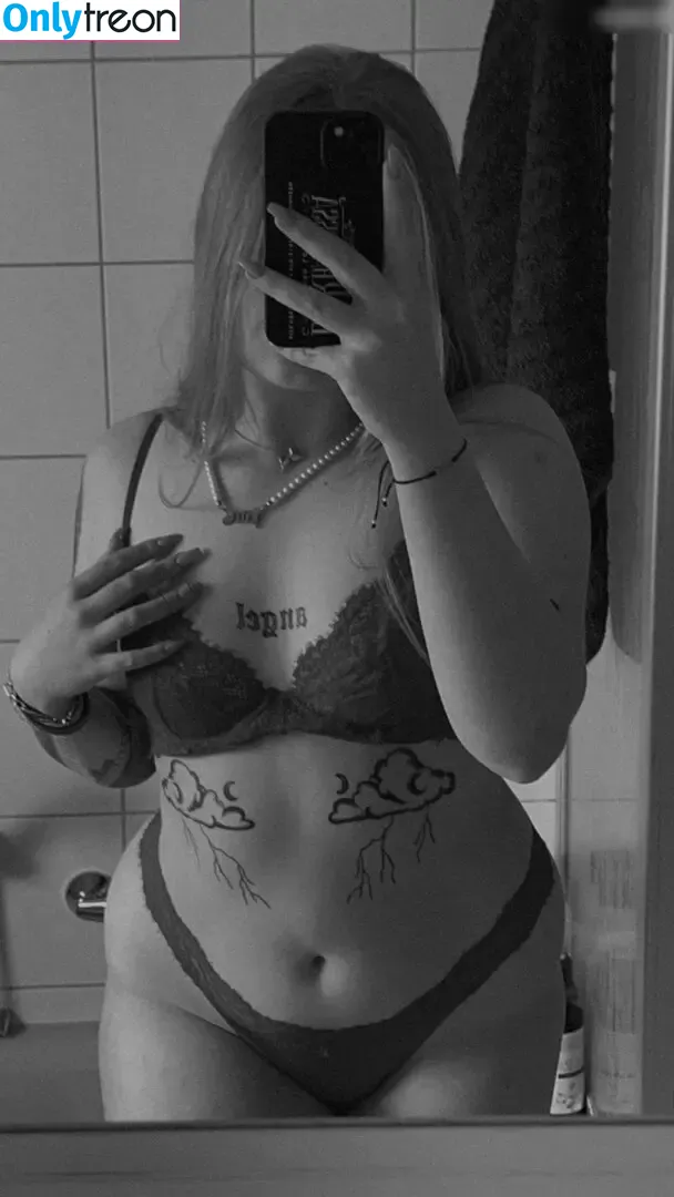 ZoeRedHair nude photo #0020 (ZoeRedHair)