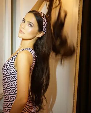 Zoey Deutch / zoeydeutch nude photo #0007
