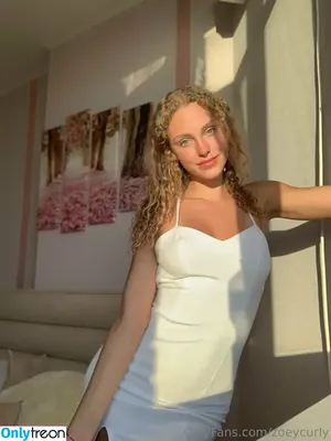 zoeycurly / zoey.curly nude photo #0014