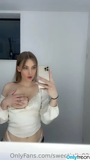 zoeydaria / sweetjulia03 / zoeyydaria nude photo #0014