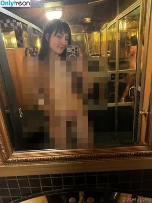 zoeydotjpeg / zoeyjpeg nude photo #0031