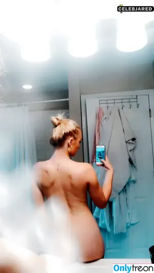 Zola Bzdek / zolabzdek nude photo #0006
