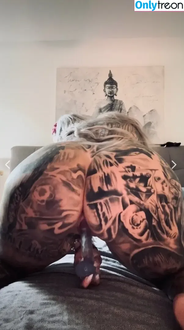 Zombieprinzessin nude photo #0109 (inked_zombieprincess)