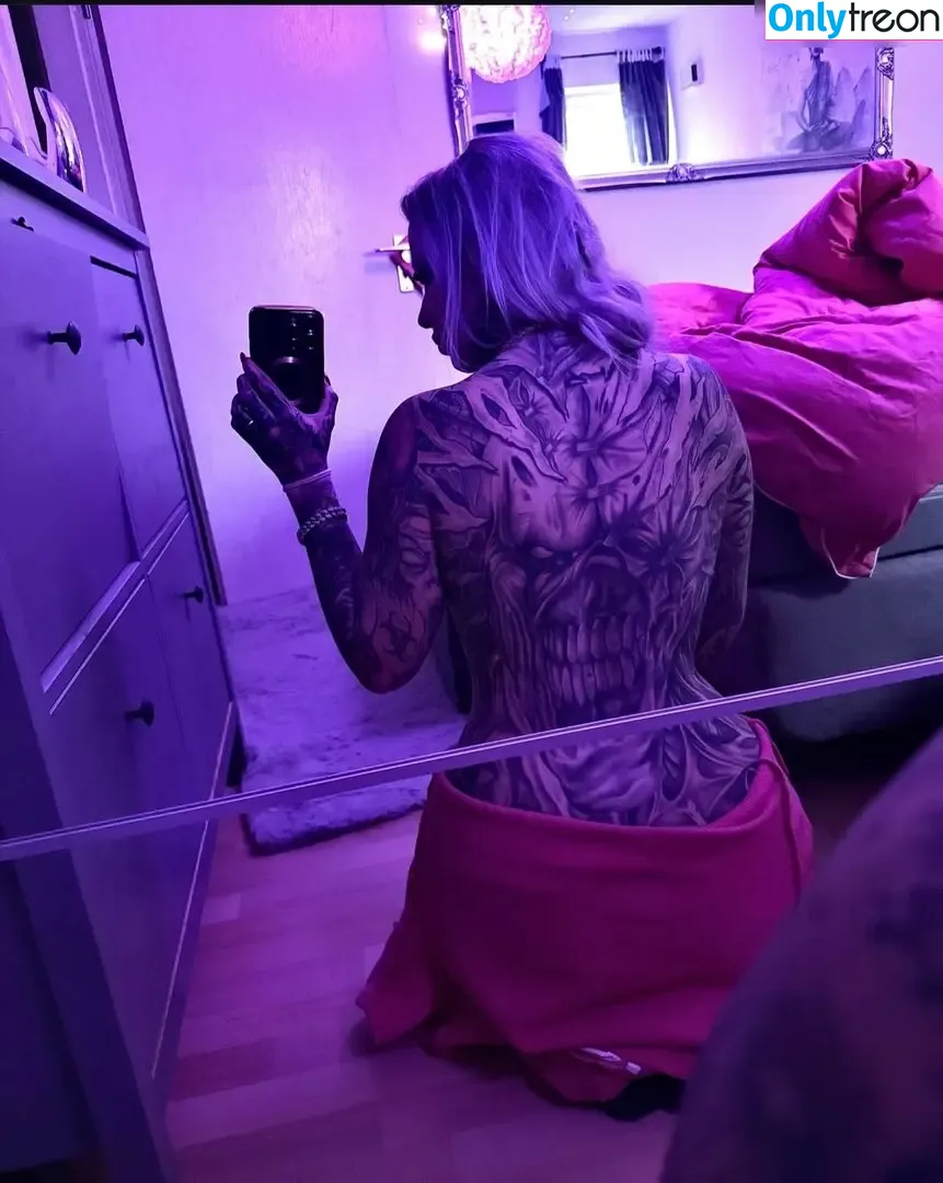 Zombieprinzessin nude photo #0126 (inked_zombieprincess)
