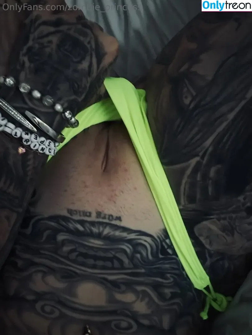 Zombieprinzessin nude photo #0138 (inked_zombieprincess)