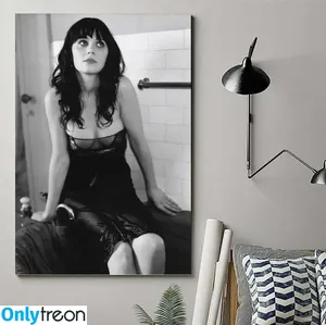 Zooey Deschanel / zooeydeschanel фото голая #0312