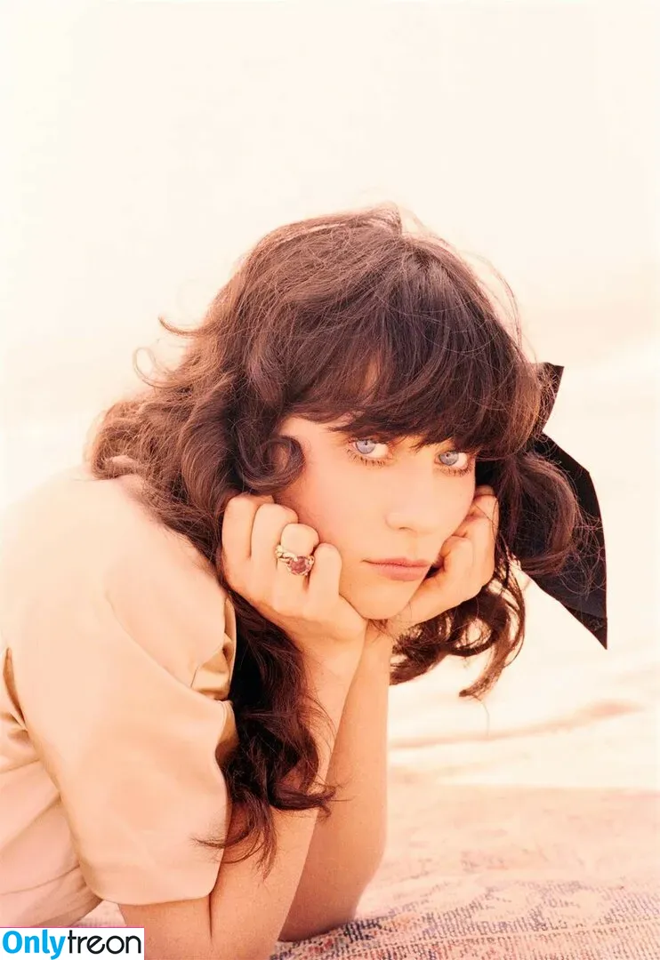 Zooey Deschanel голая photo #0069 (zooeydeschanel)