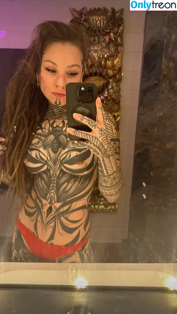 zopferl nude photo #0104 (zopferlzof)
