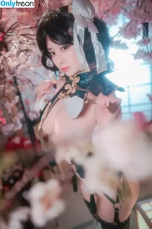 ZziZzi / zizzi_j / zzi_zzi._ / 찌찌 nude photo #0349